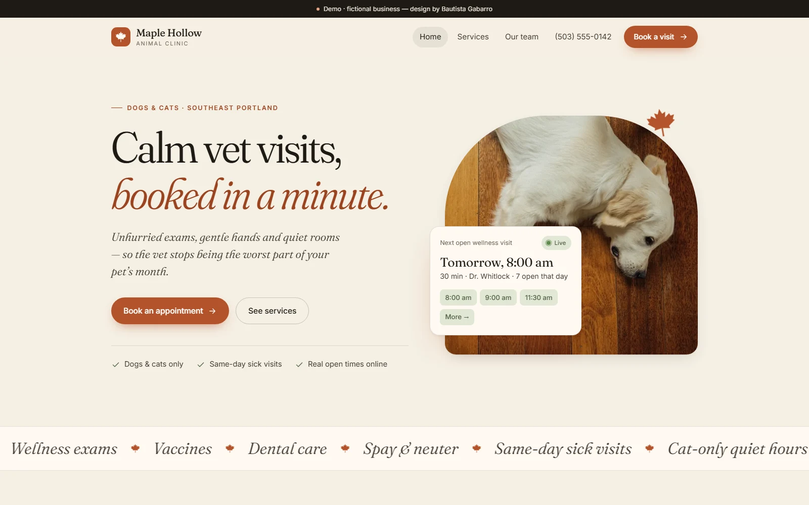 Demo de Maple Hollow Animal Clinic: web cálida de veterinaria con reserva de turnos